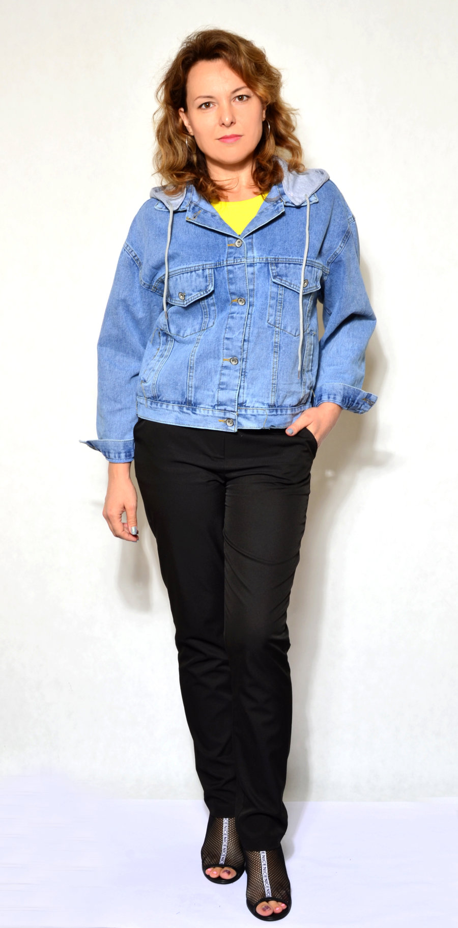 Куртка джинс жен. Misfeer 7709 M-XL голубой